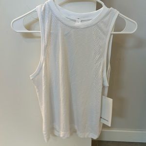 NWT Lululemon Train to be Tank, size 4, white